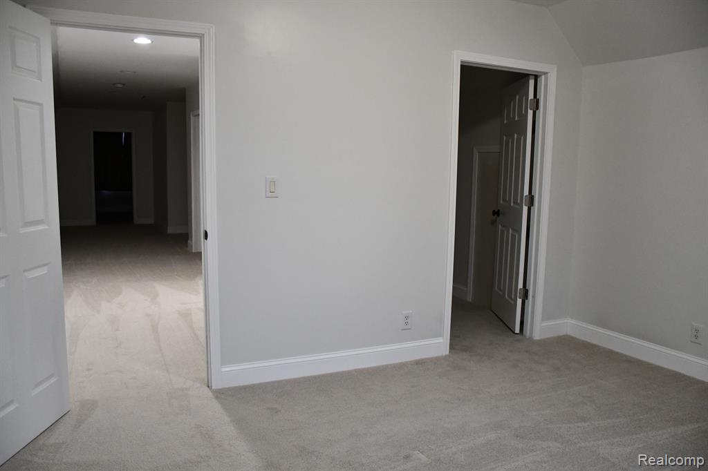 28799 Elwell Road Belleville, MI 48111 - Photo 30 of 42