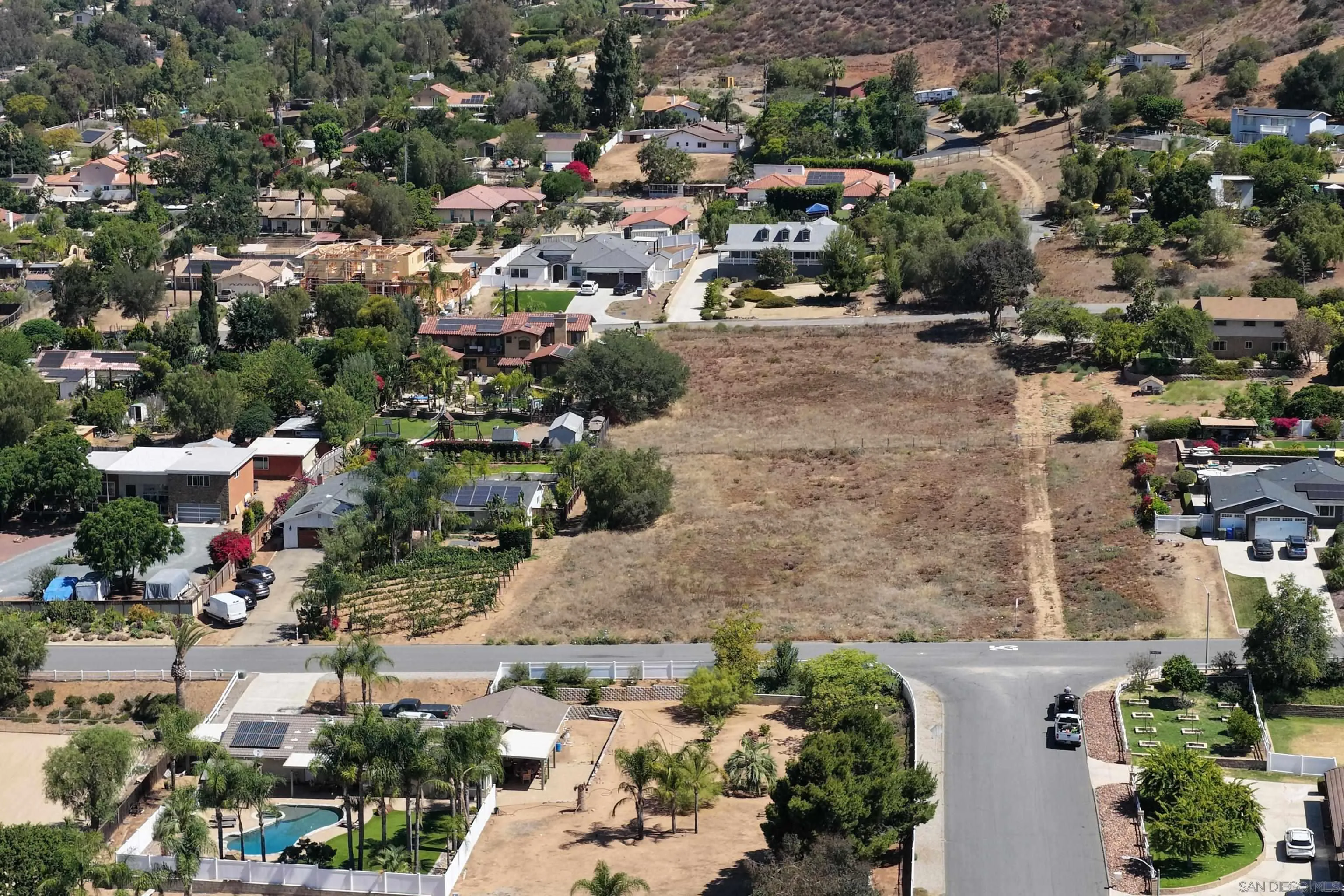 14444 Twin Peaks Road Poway, CA 92064 - Photo 32 of 40