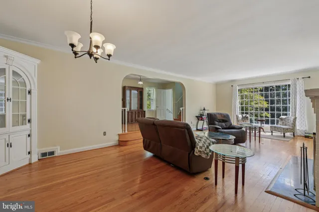 $499,000 | 703 Hillen Road, Towson, MD 21286