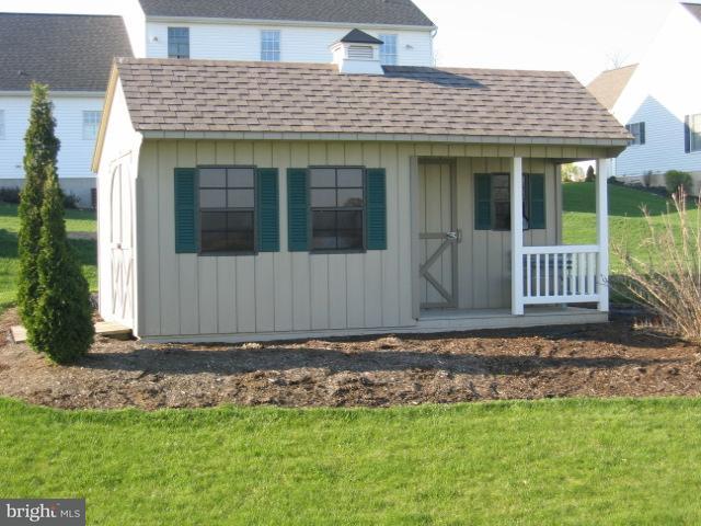 430 Windy Tor Road Leola, PA 17540 - Photo 2 of 15