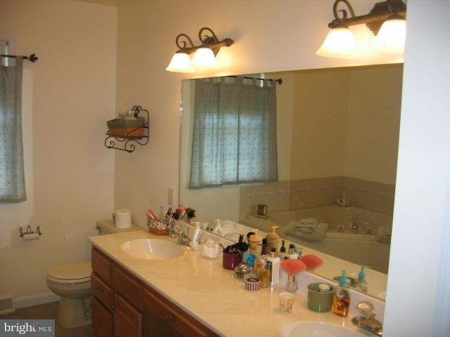 430 Windy Tor Road Leola, PA 17540 - Photo 14 of 15