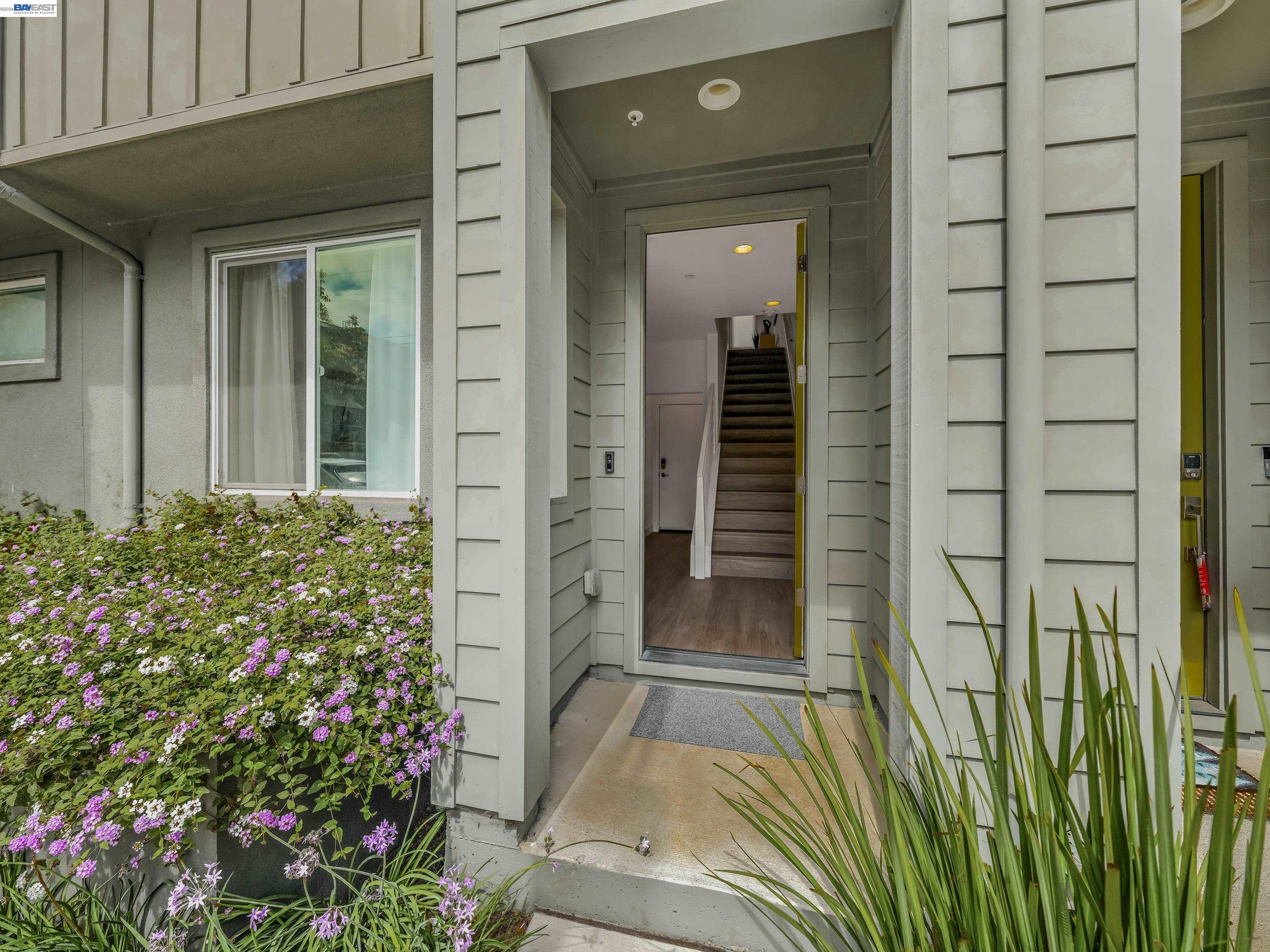 2309 Myrtle Street Oakland, CA 94607 - Photo 6 of 56