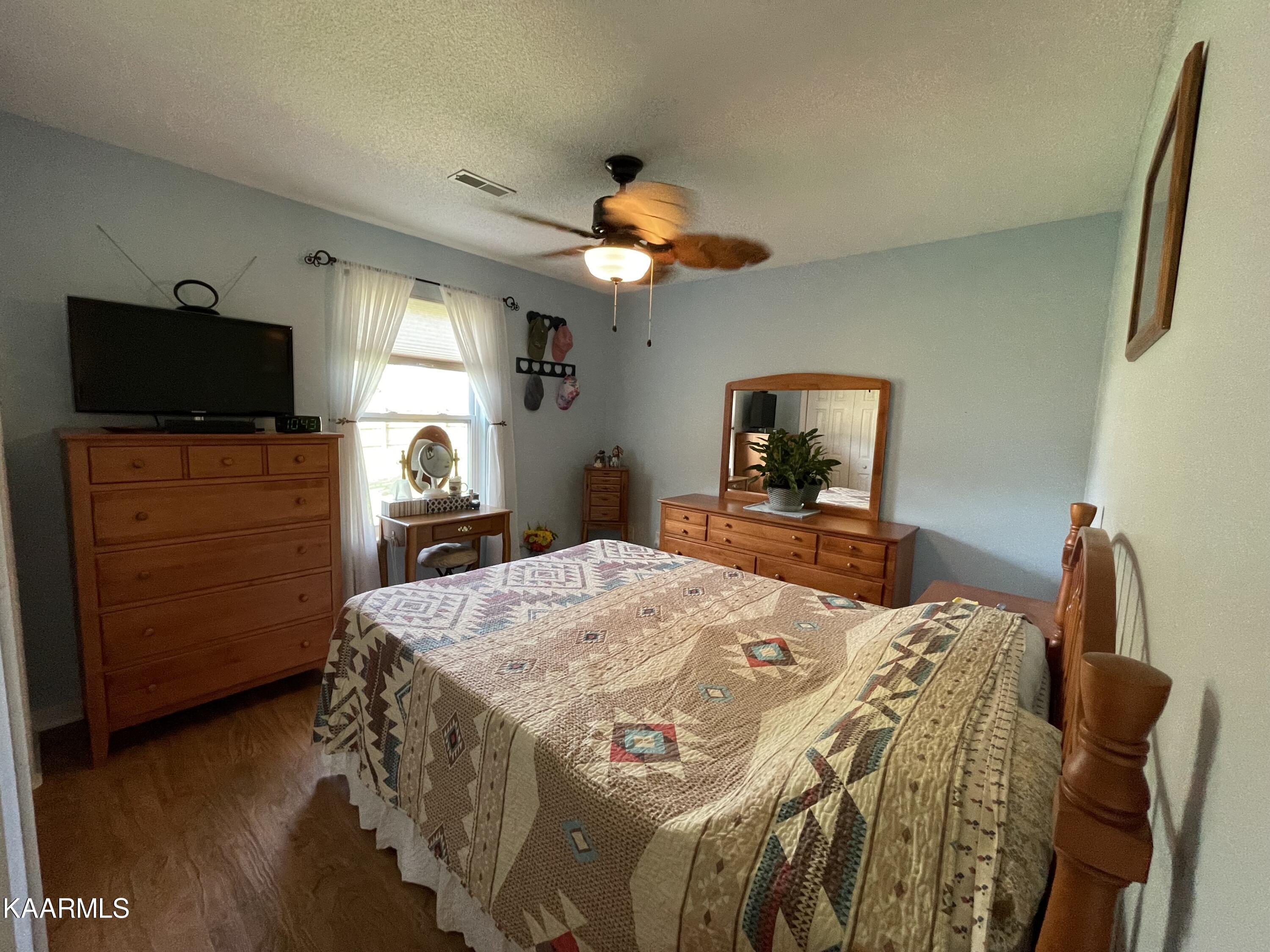 7500 Wheatmeadow Road Corryton, TN 37721 - Photo 10 of 13 Photo Aug 23 2023, 10 41 31 AM