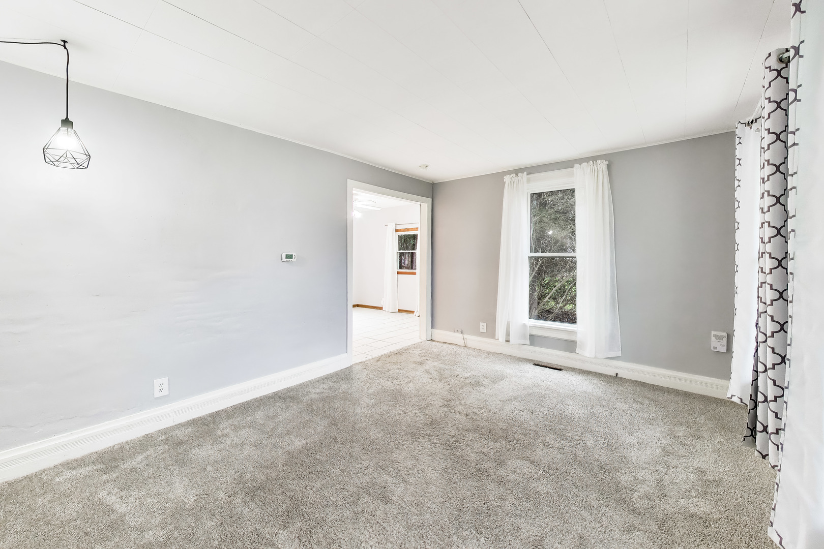 405 West Brown Street Harvard, IL 60033 - Photo 4 of 24