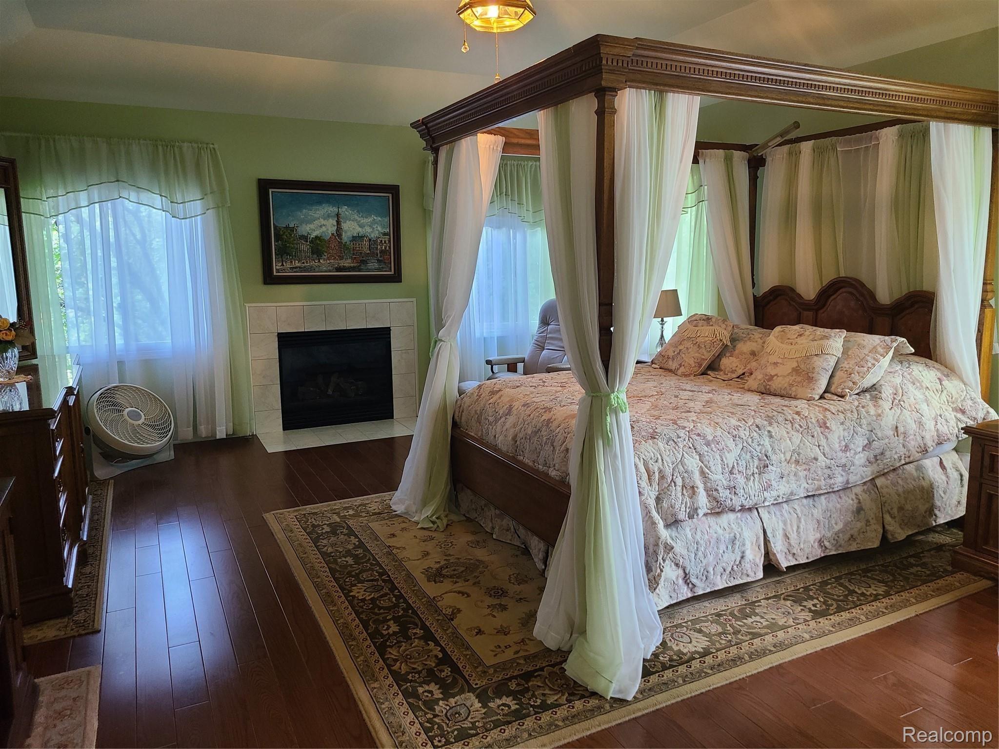 6742 Kennesaw Road Canton, MI 48187 - Photo 31 of 63 20210803_114054.jpg