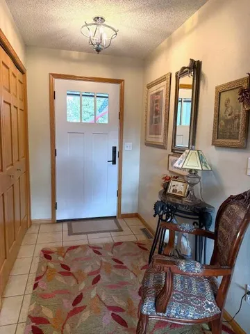 $269,900 | 260 Voyager Drive, Alexandria, MN 56308