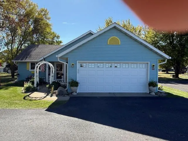 $269,900 | 260 Voyager Drive, Alexandria, MN 56308