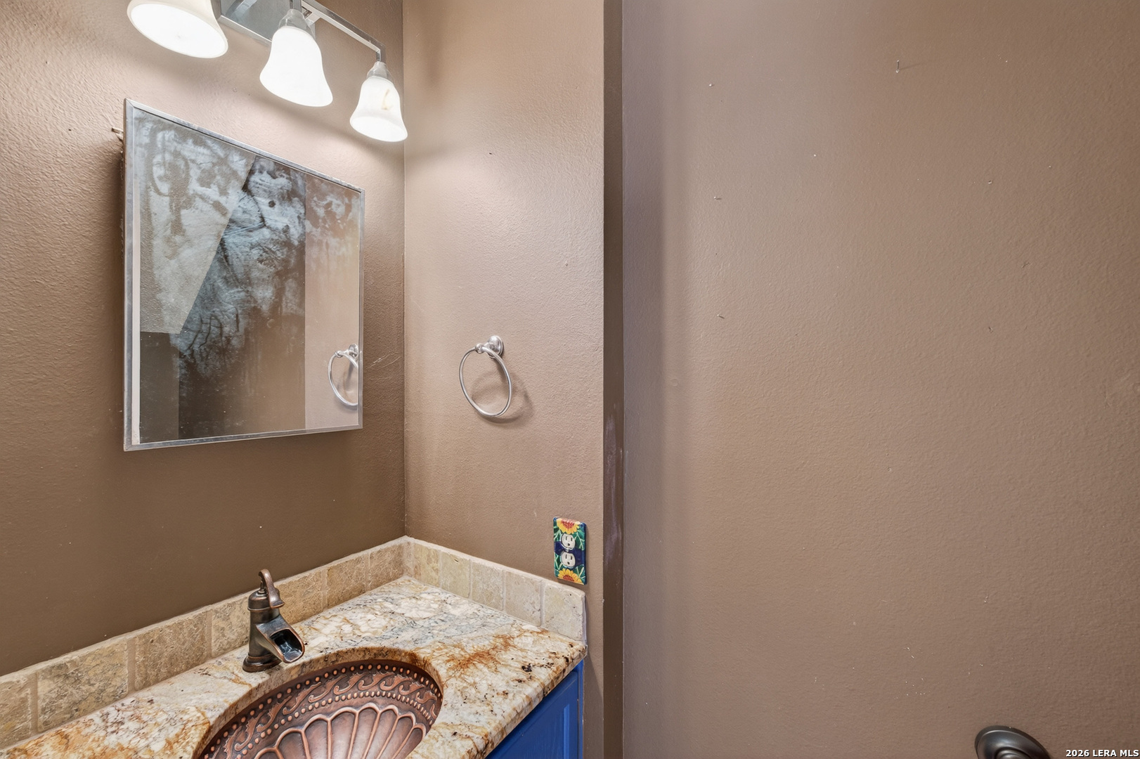 8014 Swindow Circle Converse, TX 78109 - Photo 20 of 32