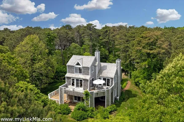 $2,400,000 | 50 Hidden Cove Road, Oak Bluffs, MA 02557