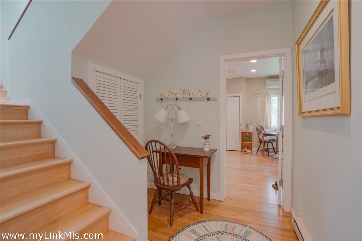 50 Hidden Cove Road Oak Bluffs, MA 02557 - Photo 19 of 46
