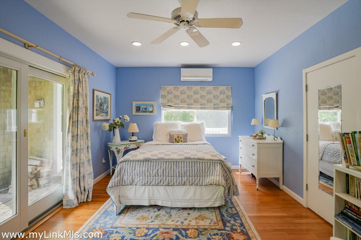 50 Hidden Cove Road Oak Bluffs, MA 02557 - Photo 22 of 46