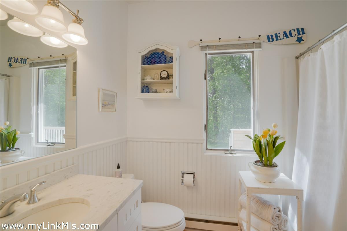 50 Hidden Cove Road Oak Bluffs, MA 02557 - Photo 24 of 46