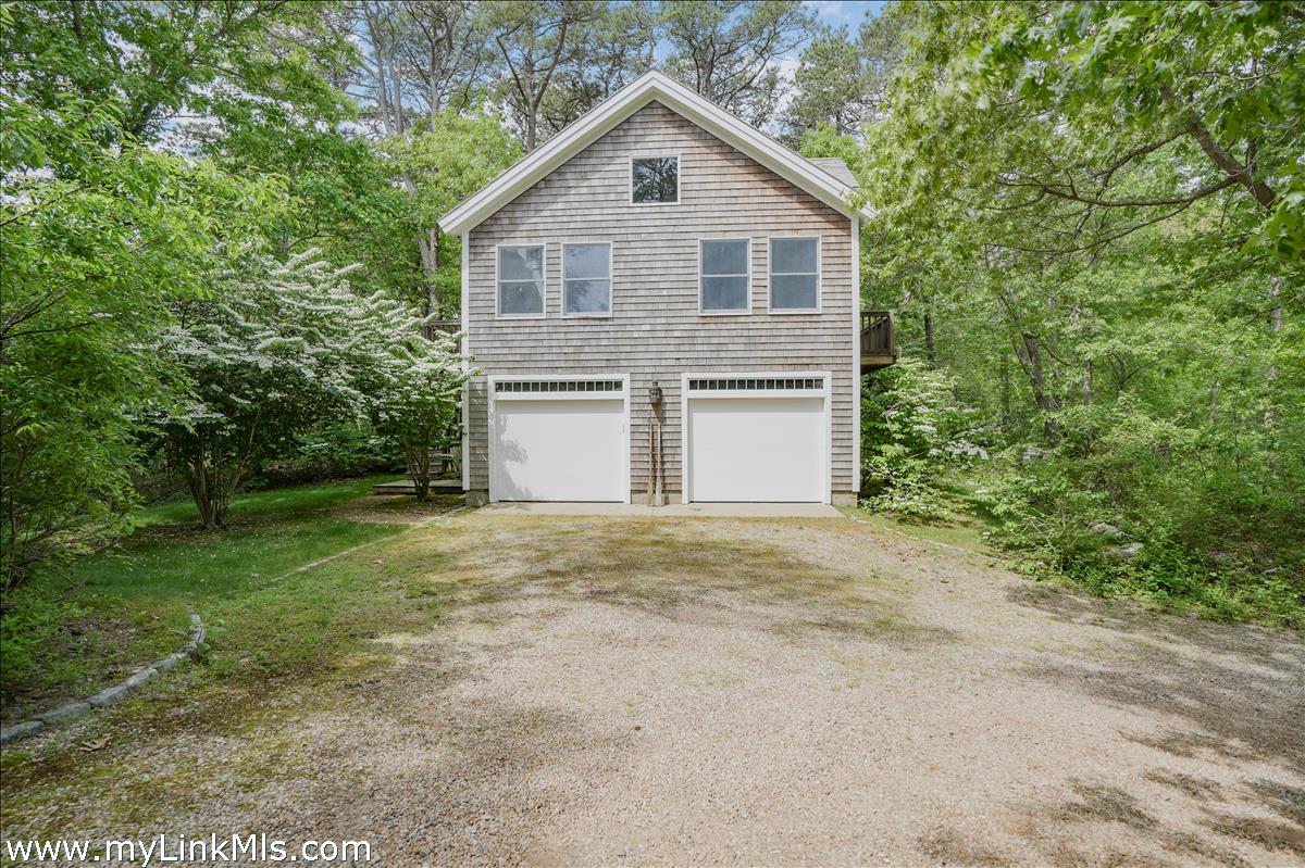 50 Hidden Cove Road Oak Bluffs, MA 02557 - Photo 39 of 46