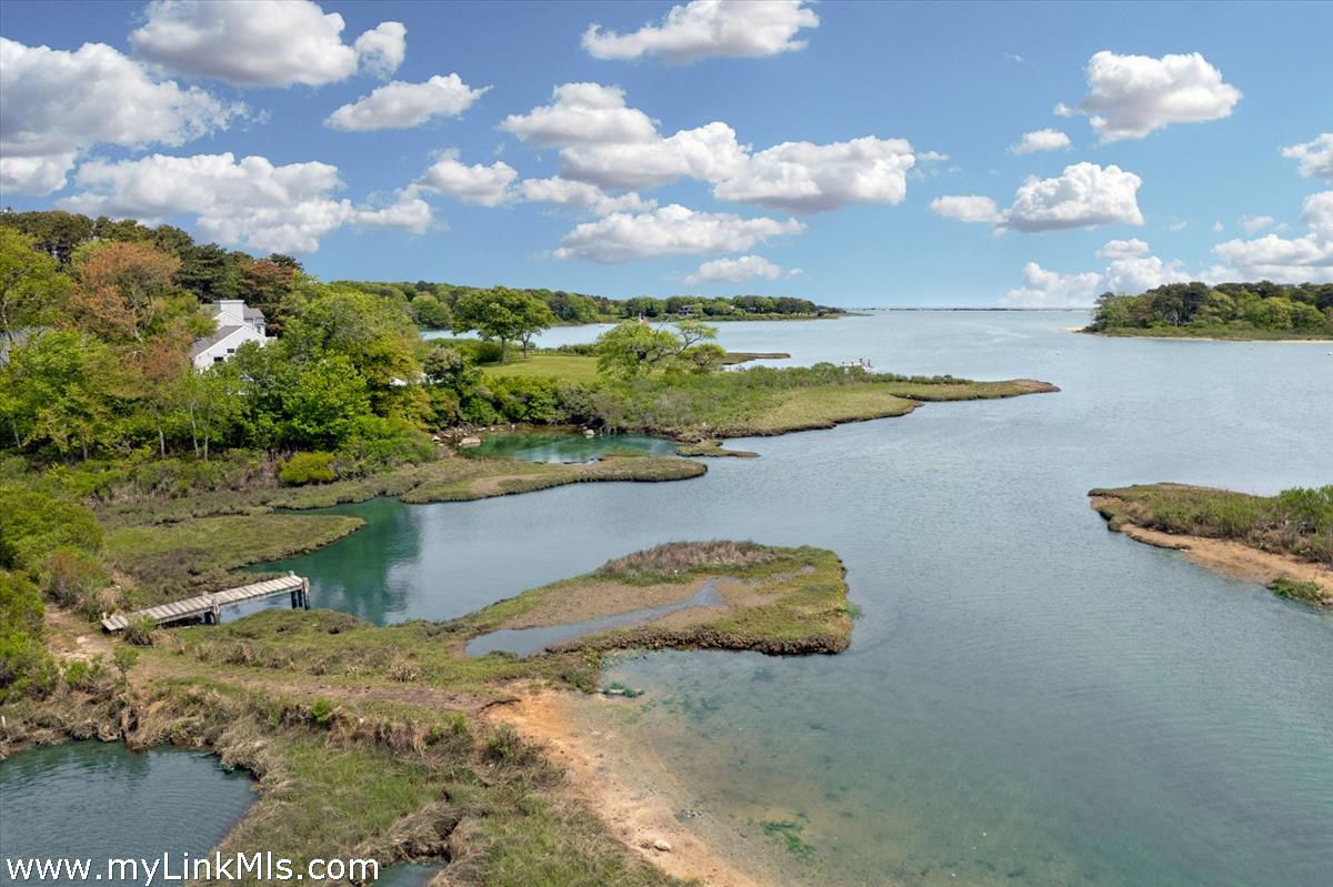 50 Hidden Cove Road Oak Bluffs, MA 02557 - Photo 6 of 46