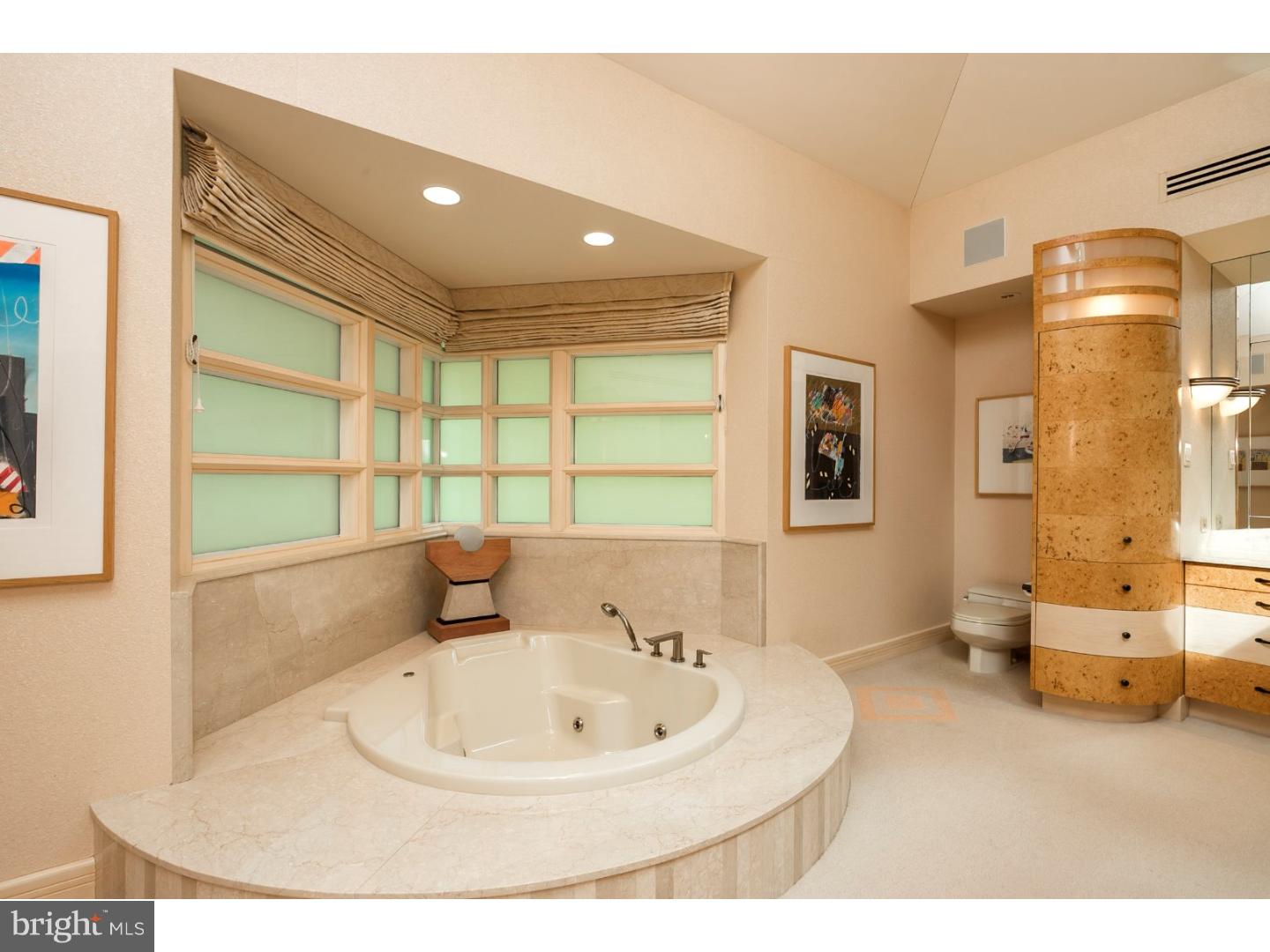 861 Sunnybrook Road Pottstown, PA 19464 - Photo 16 of 25 Master Bathroom