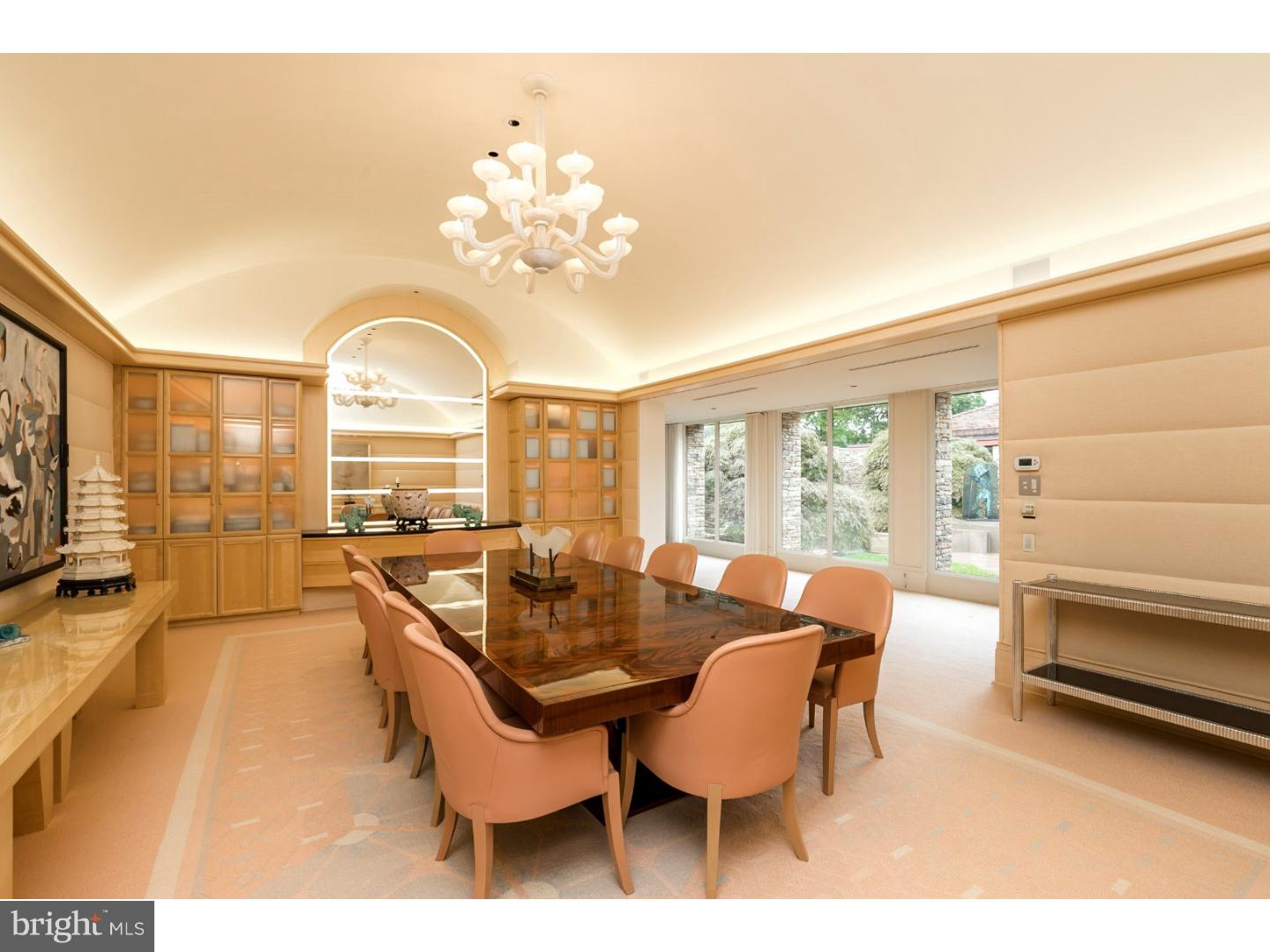 861 Sunnybrook Road Pottstown, PA 19464 - Photo 9 of 25 Dining Room