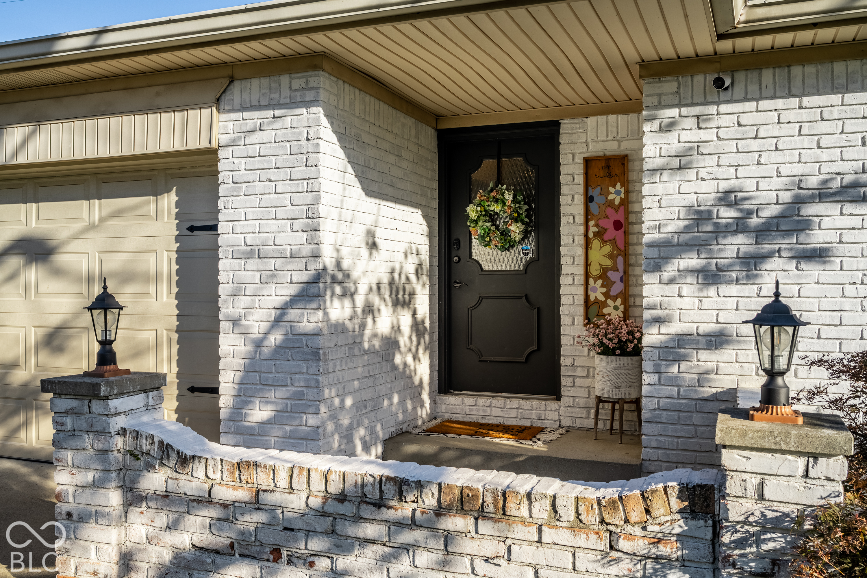5526 Riva Ridge Drive Indianapolis, IN 46237 - Photo 2 of 27 Gallery Image 2