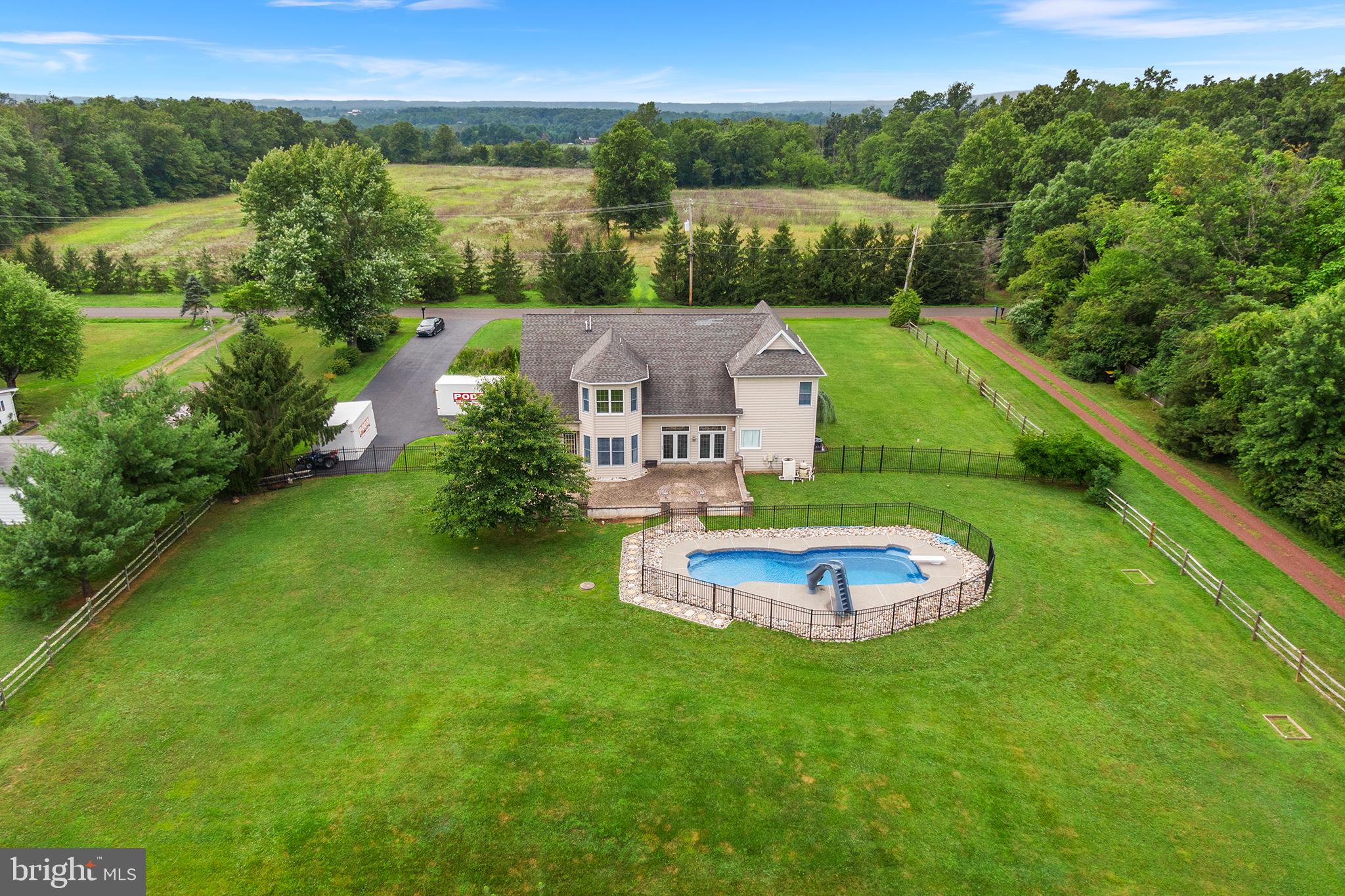 655 Scott Road Pipersville, PA 18947 - Photo 29 of 34 Gallery Image 29