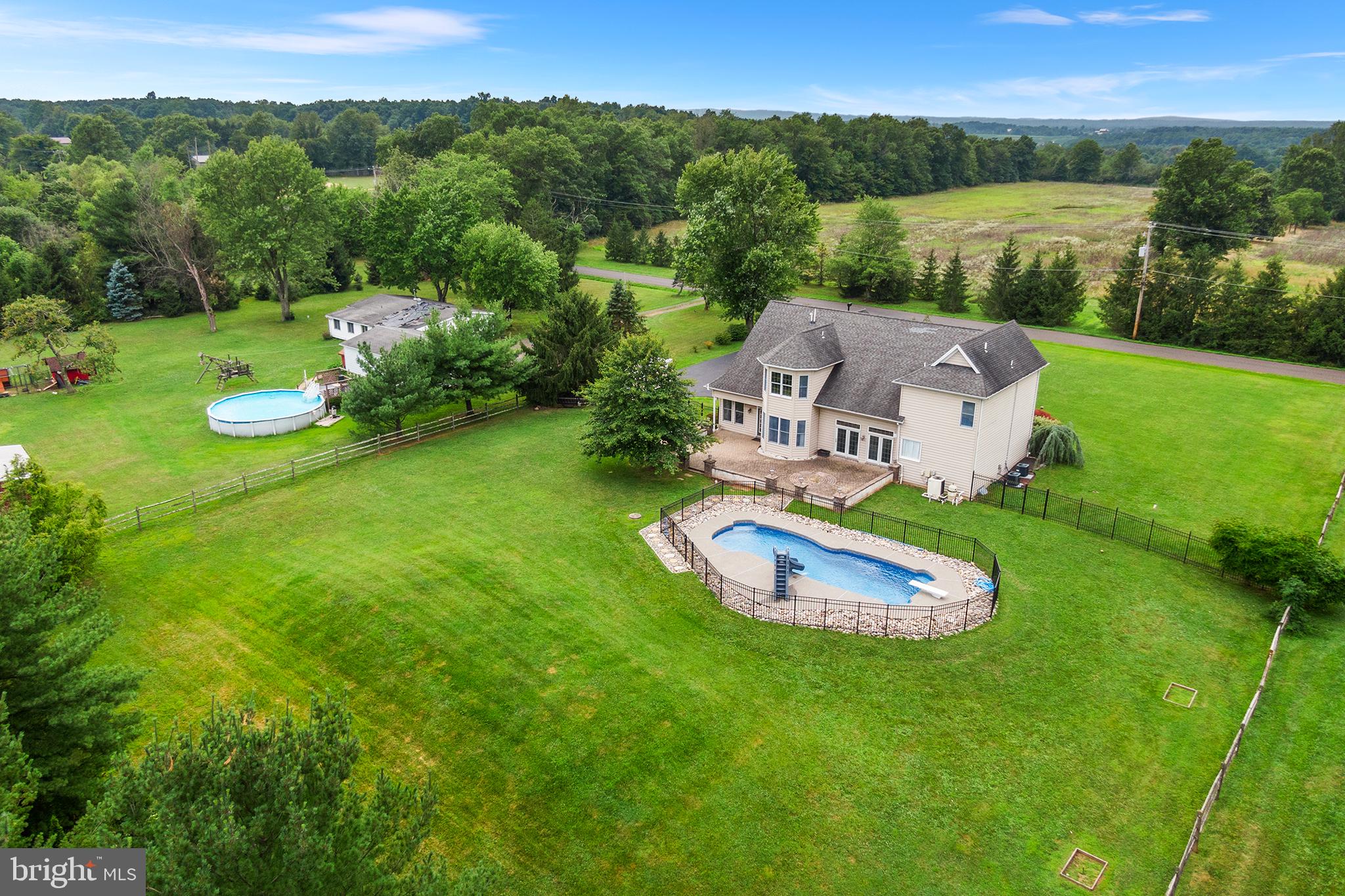 655 Scott Road Pipersville, PA 18947 - Photo 30 of 34 Gallery Image 30