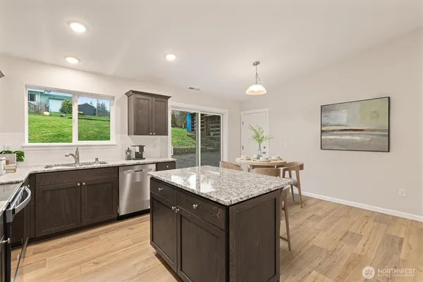 $579,950 | 10510 Woods Lake Road, Monroe, WA 98272