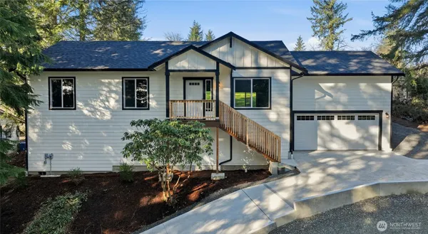 $579,950 | 10510 Woods Lake Road, Monroe, WA 98272