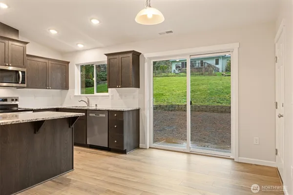 $579,950 | 10510 Woods Lake Road, Monroe, WA 98272