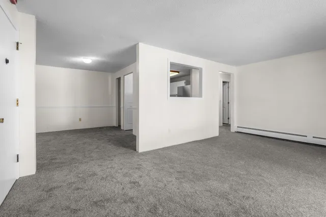 $189,900 | 12 English Village Road, Unit 201, Manchester, NH 03102