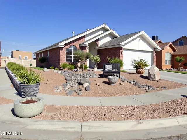 a view of a house with a outdoor space