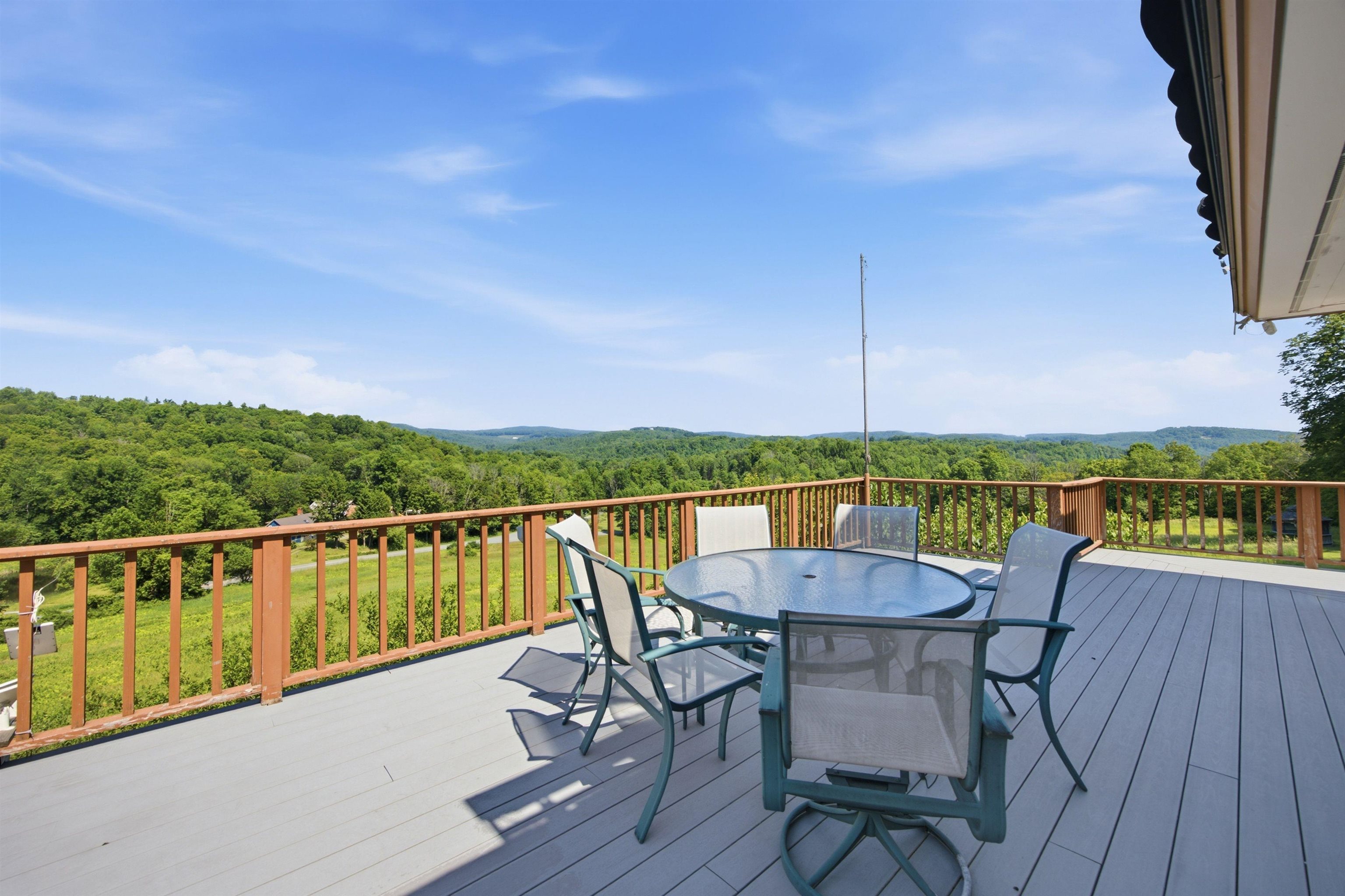 55 County Road Hartland, VT 05089 - Photo 19 of 55