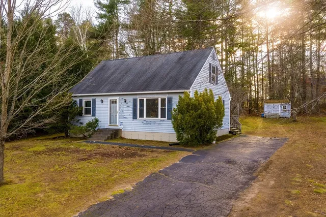 $309,000 | 16 Picard Circle, Easthampton, MA 01027