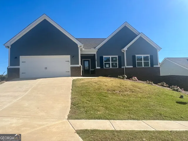 a view of outdoor space yard and front view of a house