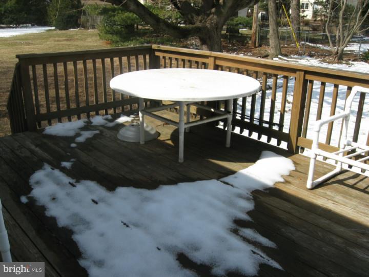 216 Parry Road Warminster, PA 18974 - Photo 14 of 15 Deck