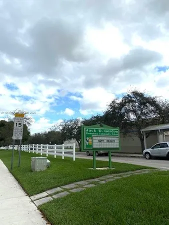 $3,400 | 14962 Southwest 143rd Court, Unit 14962, Miami, FL 33186