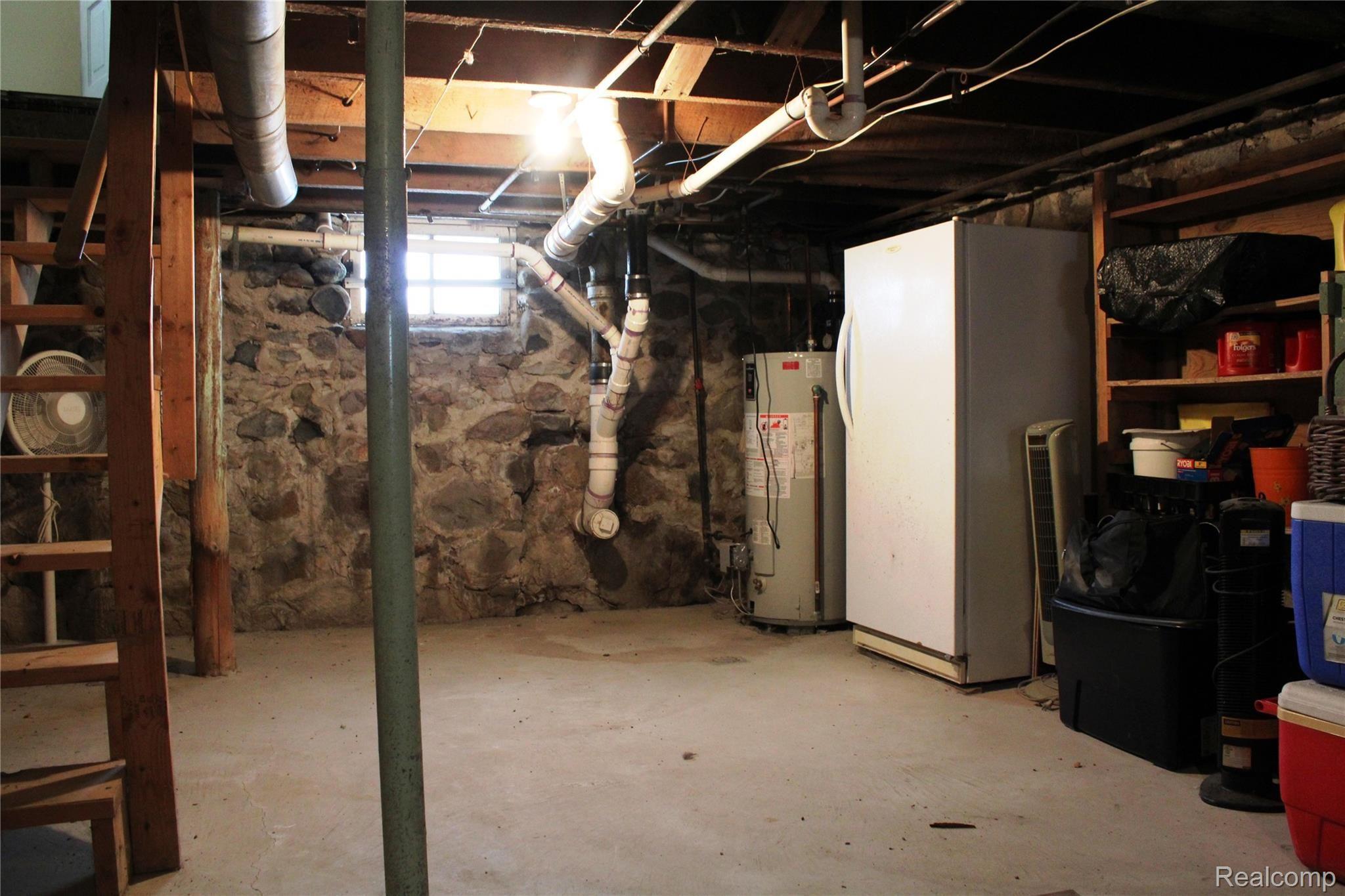 4210 South Genesee Road Grand Blanc, MI 48439 - Photo 31 of 34 Basement 2.JPG