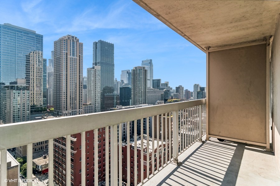545 North Dearborn Street, Unit 1809 Chicago, IL 60654 - Photo 11 of 31 a view of city from a balcony