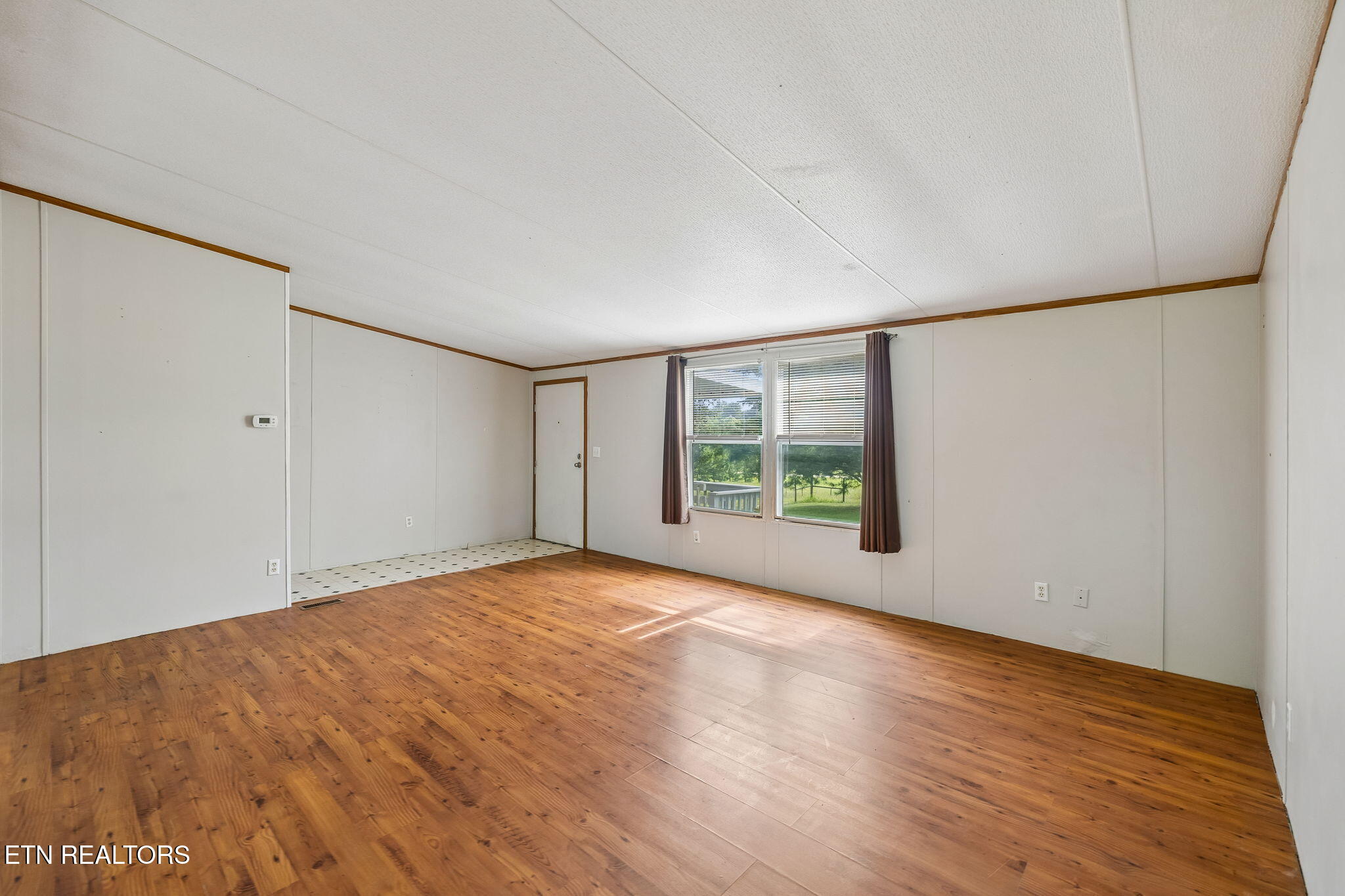 1422 Dove Lane Springfield, TN 37172 - Photo 6 of 53 9-1422 Dove Ln - 009