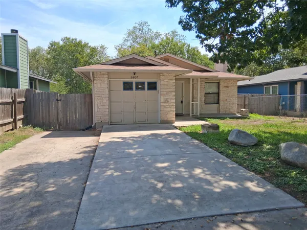 $1,850 | 6807 Colony Loop Drive, Austin, TX 78724