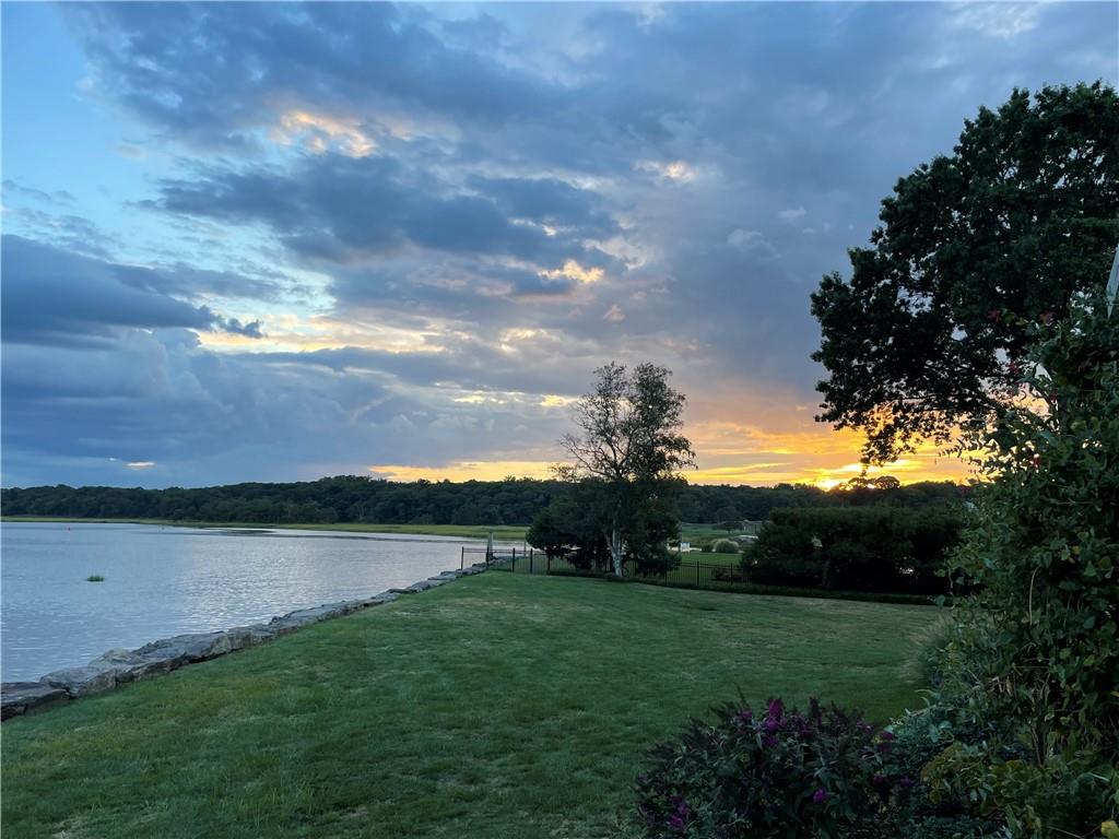 720 Milton Road, Unit F3 Rye, NY 10580 - Photo 1 of 1 Evening view