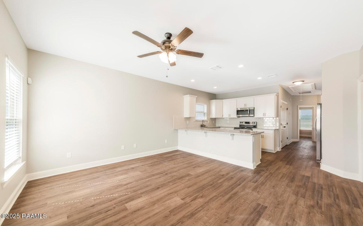 106 Ridgedale Scott, LA 70583 - Photo 2 of 21 20240821181027730379000000-o