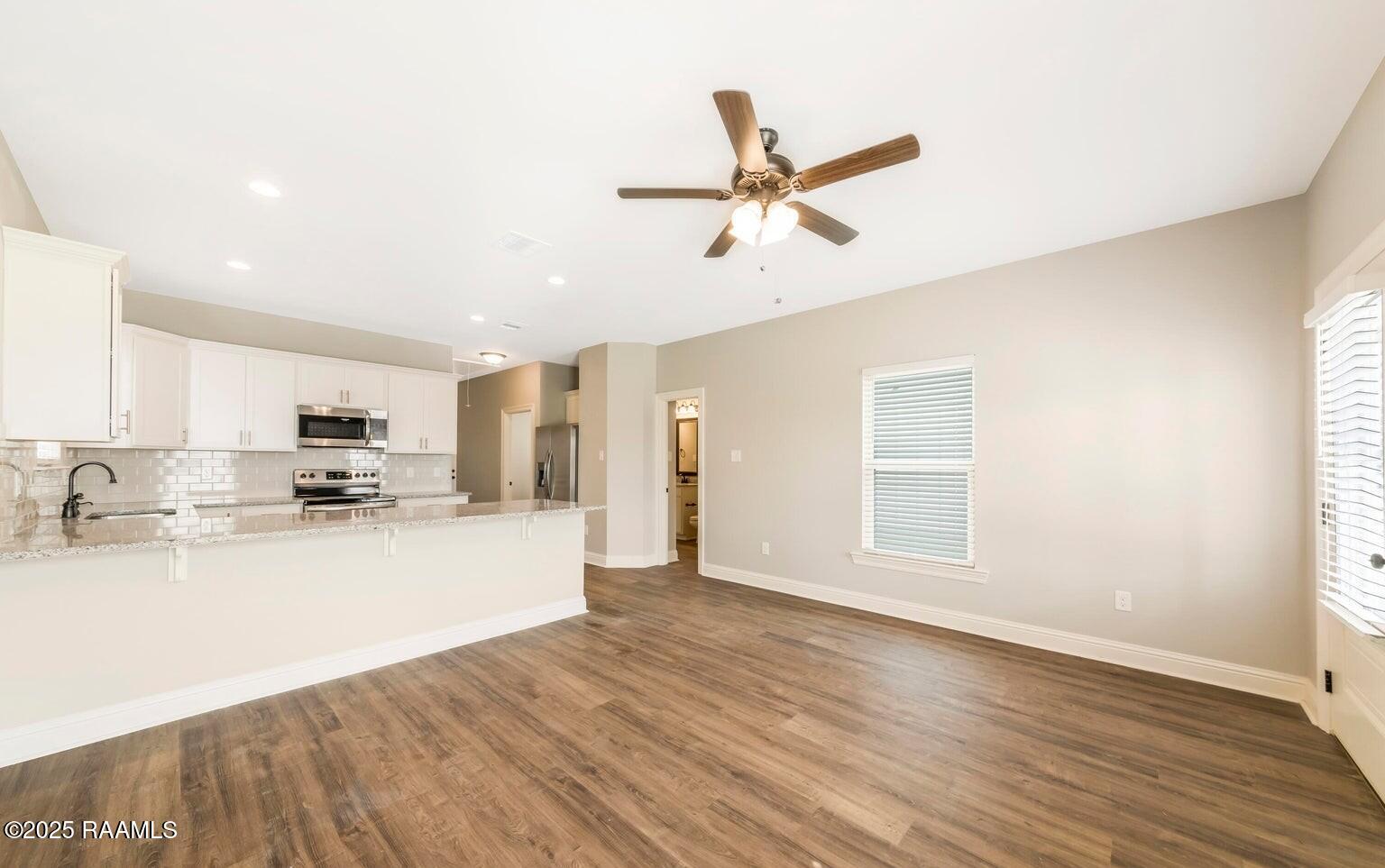 106 Ridgedale Scott, LA 70583 - Photo 4 of 21 20240821181028089194000000-o