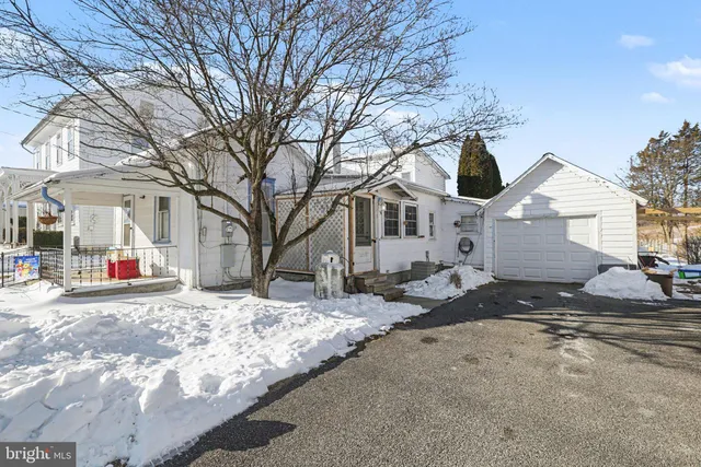 $180,000 | 40 Greason Road, Carlisle, PA 17015