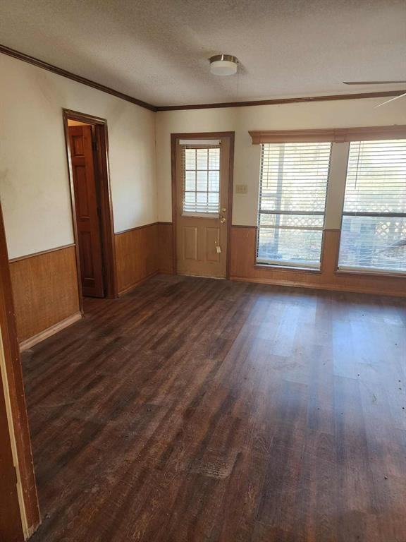 1316 Edna Street Commerce, TX 75428 - Photo 9 of 16
