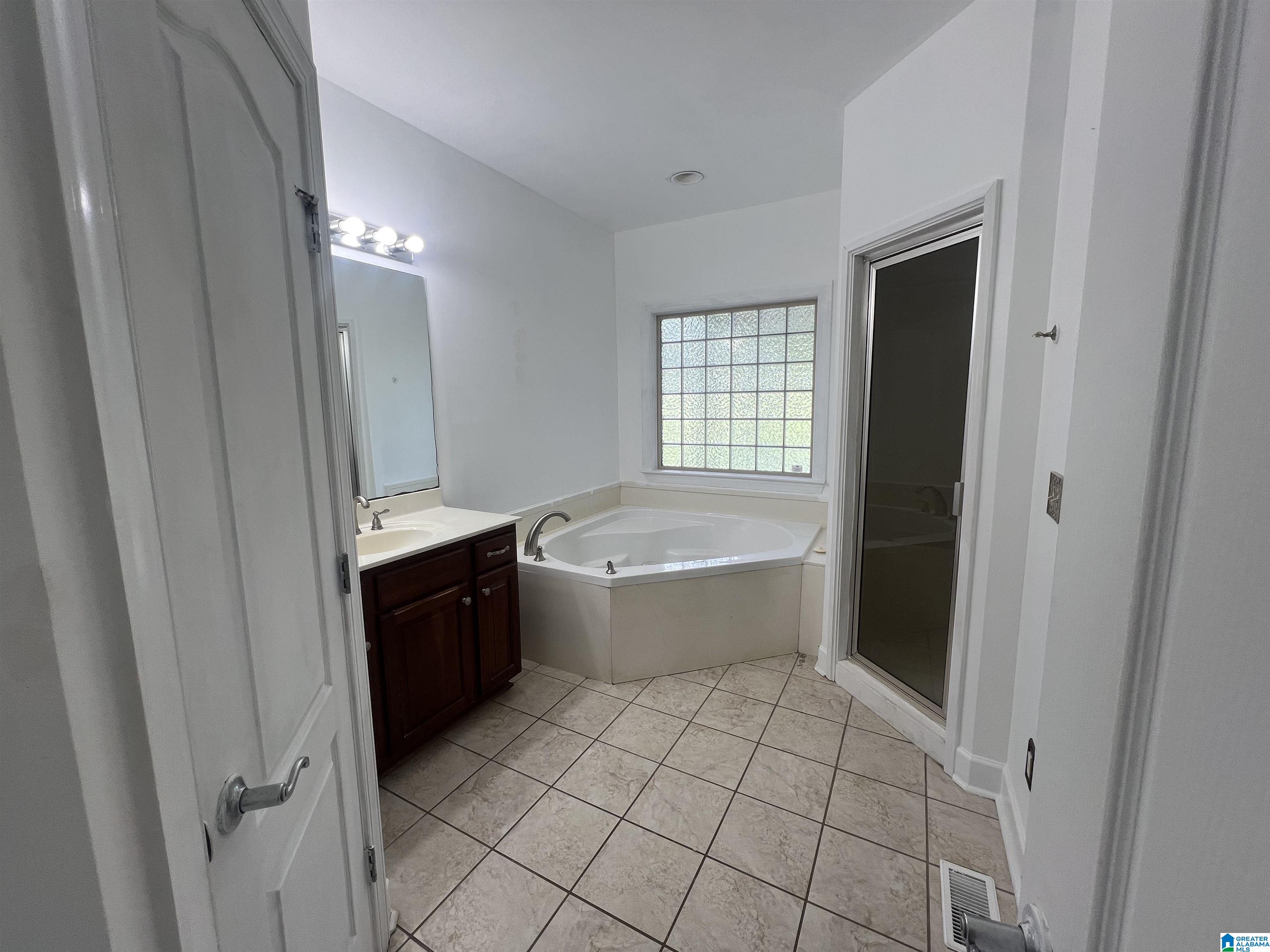 9677 Golden Lane Bessemer, AL 35023 - Photo 33 of 76