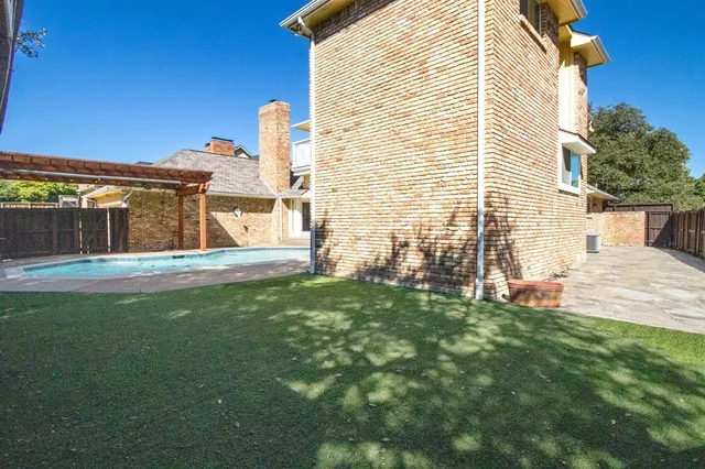 $6,800 | 5738 Deseret Trail, Dallas, TX 75252