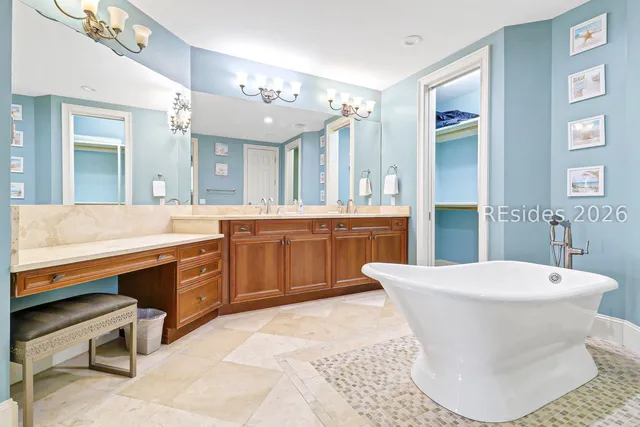 $6,800,000 | 9 Guscio Way, Hilton Head Island, SC 29928