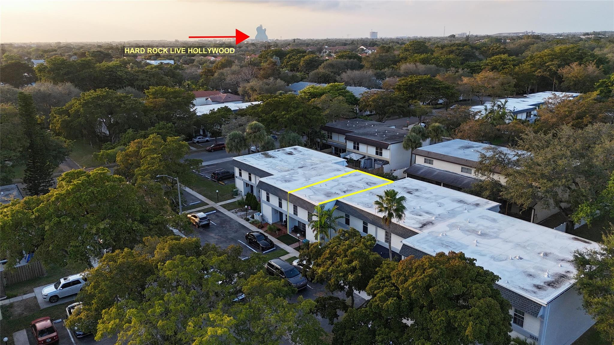 3331 Farragut Street, Unit 8D Hollywood, FL 33021 - Photo 21 of 22 Photo 21