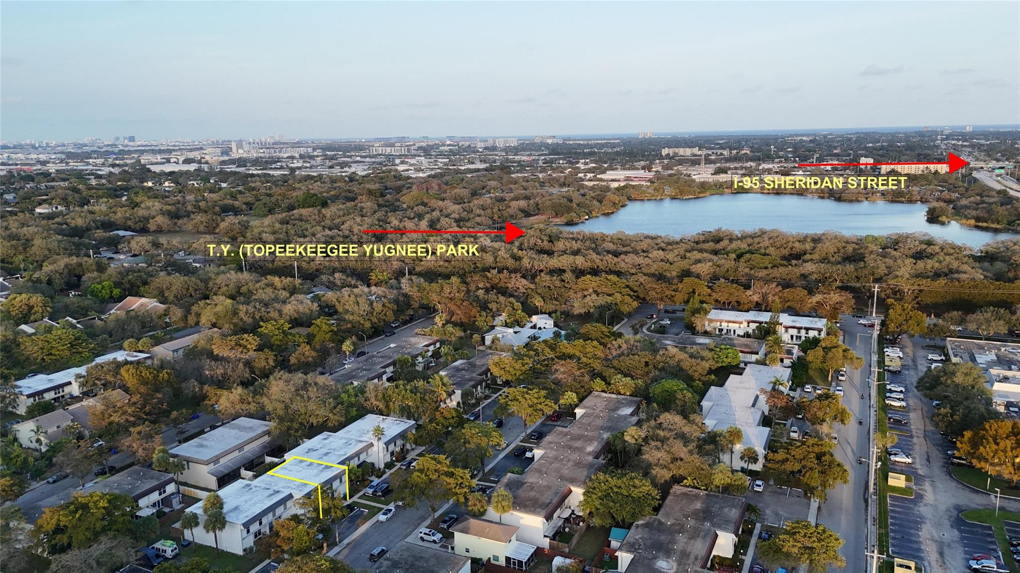 3331 Farragut Street, Unit 8D Hollywood, FL 33021 - Photo 22 of 22 Photo 22