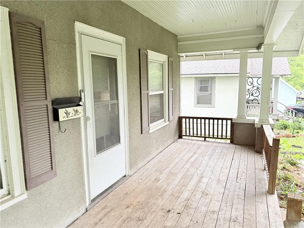 905 Parallel Street Atchison, KS 66002 - Photo 4 of 31