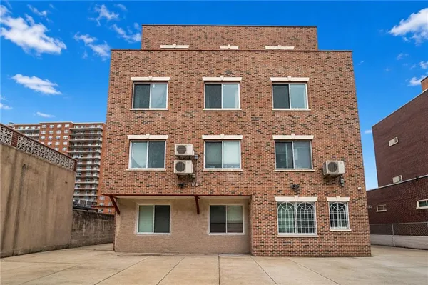 $765,000 | 2609 Cropsey Avenue, Unit 2A | Gravesend