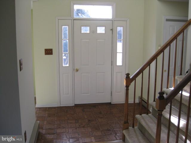 418 Lower State Road North Wales, PA 19454 - Photo 6 of 28 Foyer entrance